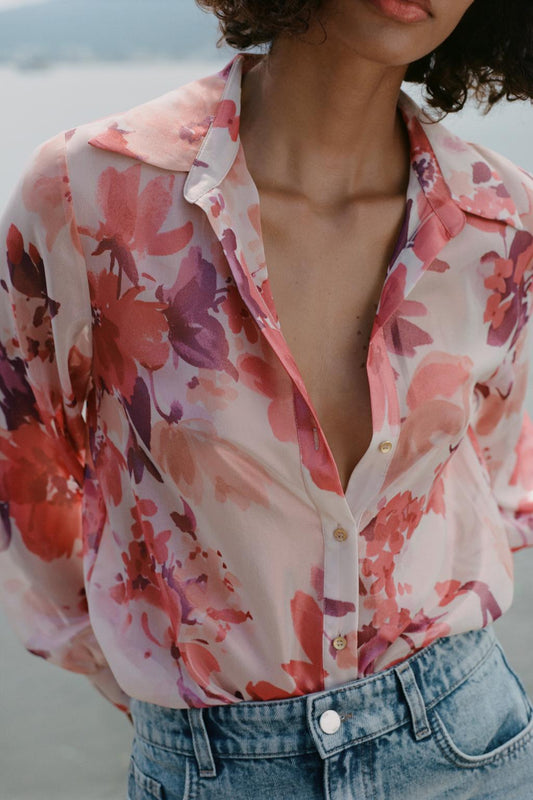 ZARA floral print shirt with a white and pink color scheme.