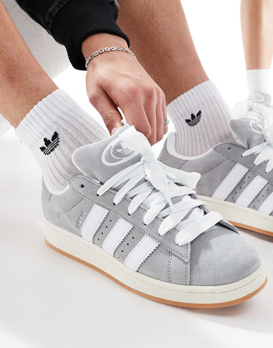 Adidas original campus in grey