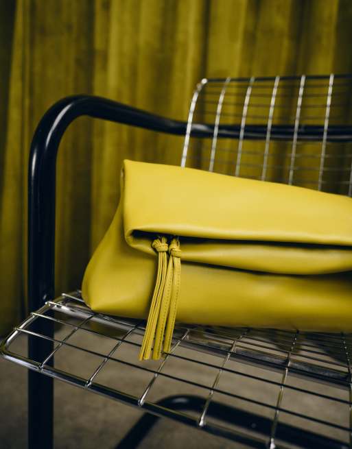 Elongated clutch bag in chartreuse