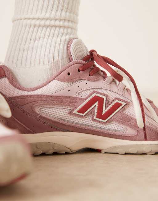 New Balance 204L trainers in rose pink suede