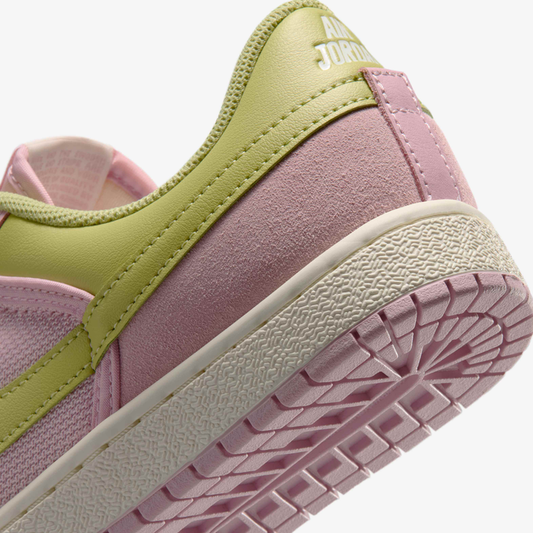 Air Jordan Skyline Low