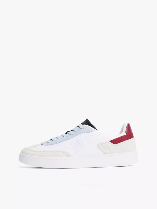 Suede Heritage Sneaker