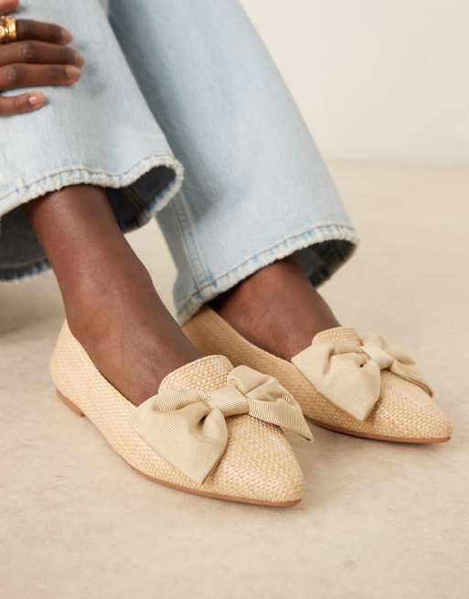 Lake bow pointed ballet flats in natural raffia