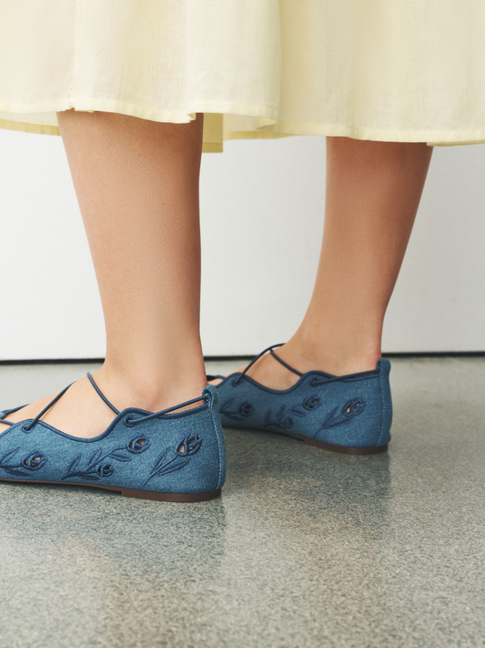 Blue Forever Comfort® Broderie Elastic Ghillie Flat Shoes